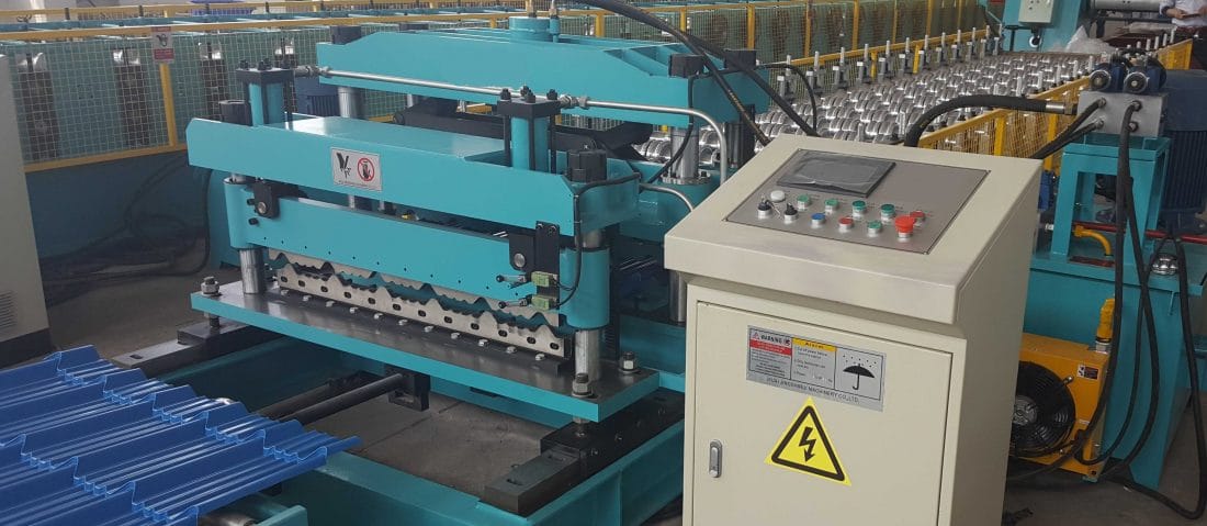 آلة تشكيل بلاط السقف