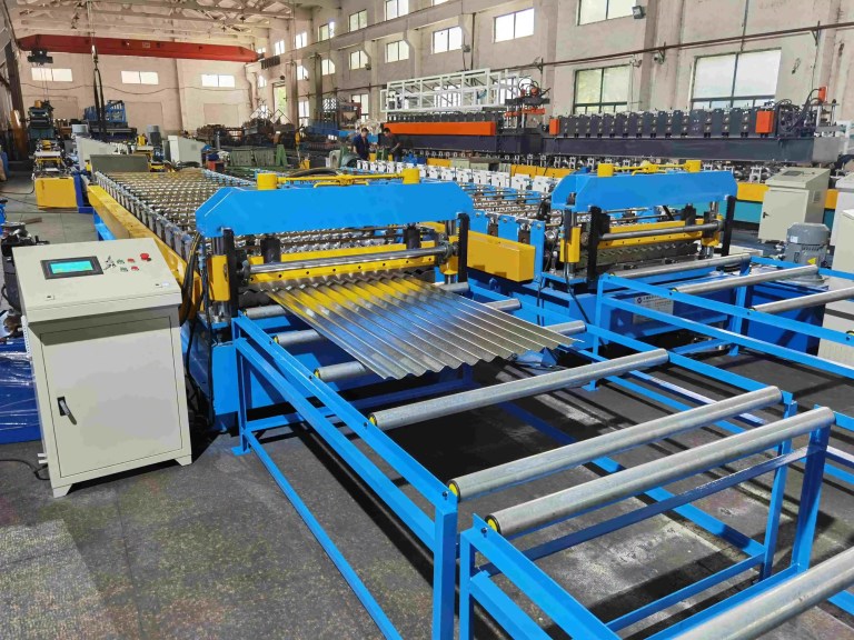 طاولة تجميع أوتوماتيكية ورف إخراج لخط إنتاج تشكيل اللفائف من بيلي