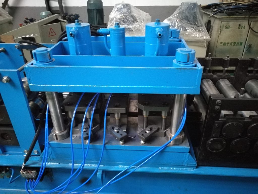 штамповка роликовых профилей с прогонами