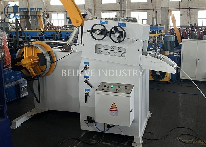 DIN Rail Roll Forming Machine 5 decoiling and levelling 1.3