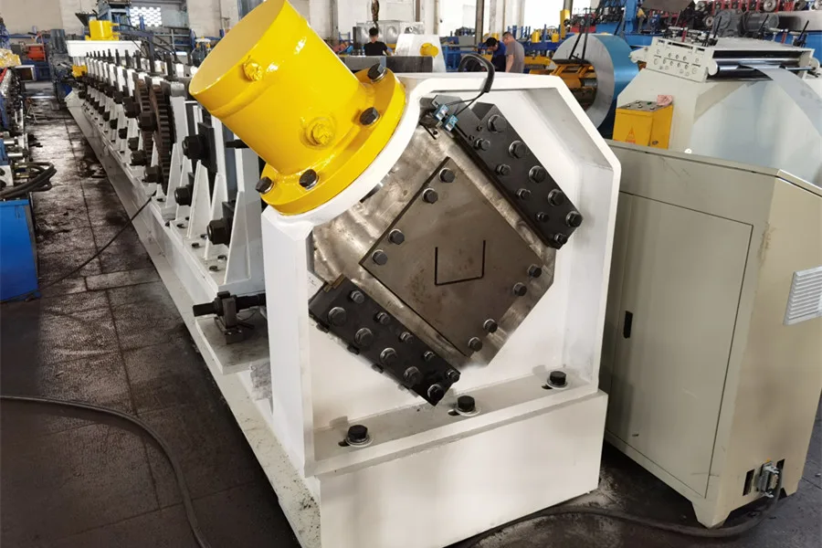 Máquina cortadora de postes de barandilla