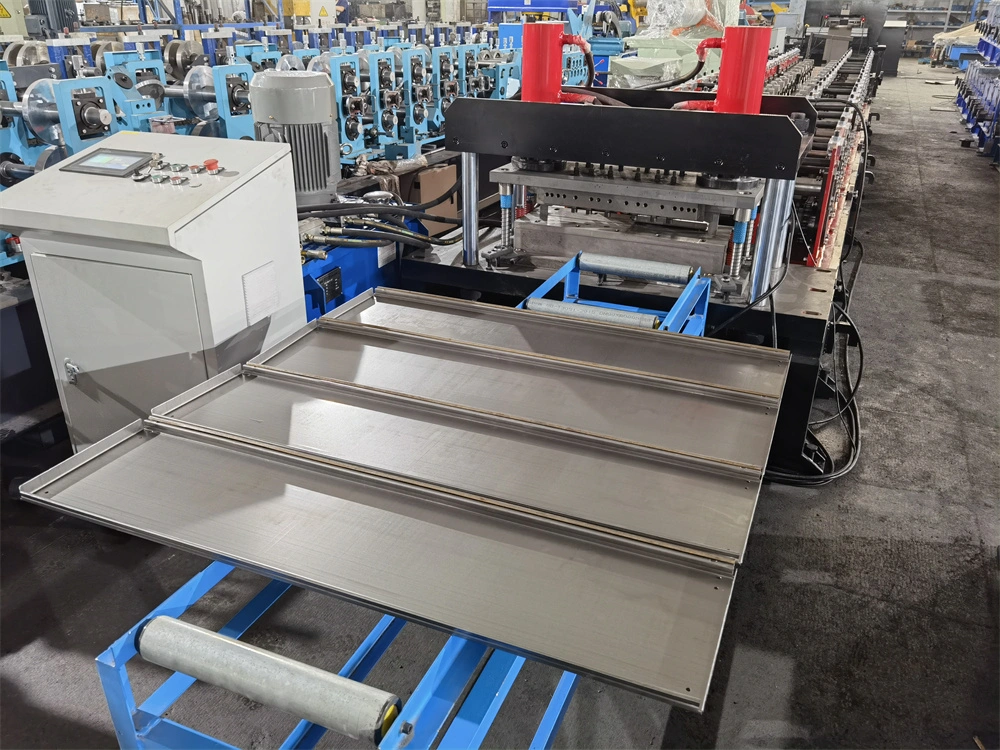 shelf-panel-roll-forming-machine
