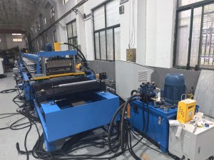 Interlocking Wall Panel Roll Former